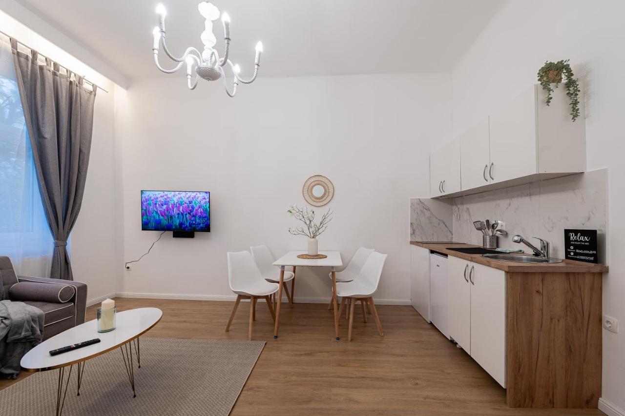 Vienna My City Apartment Family Room Екстер'єр фото